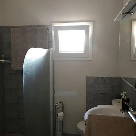 Prázdninový dům Bungalow-mit-pool-in-mandre *